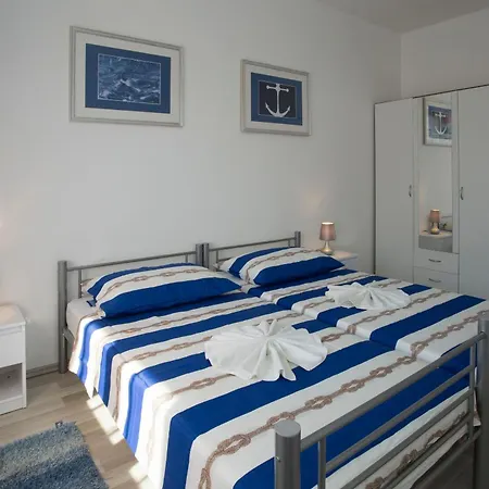 Seville Apartman